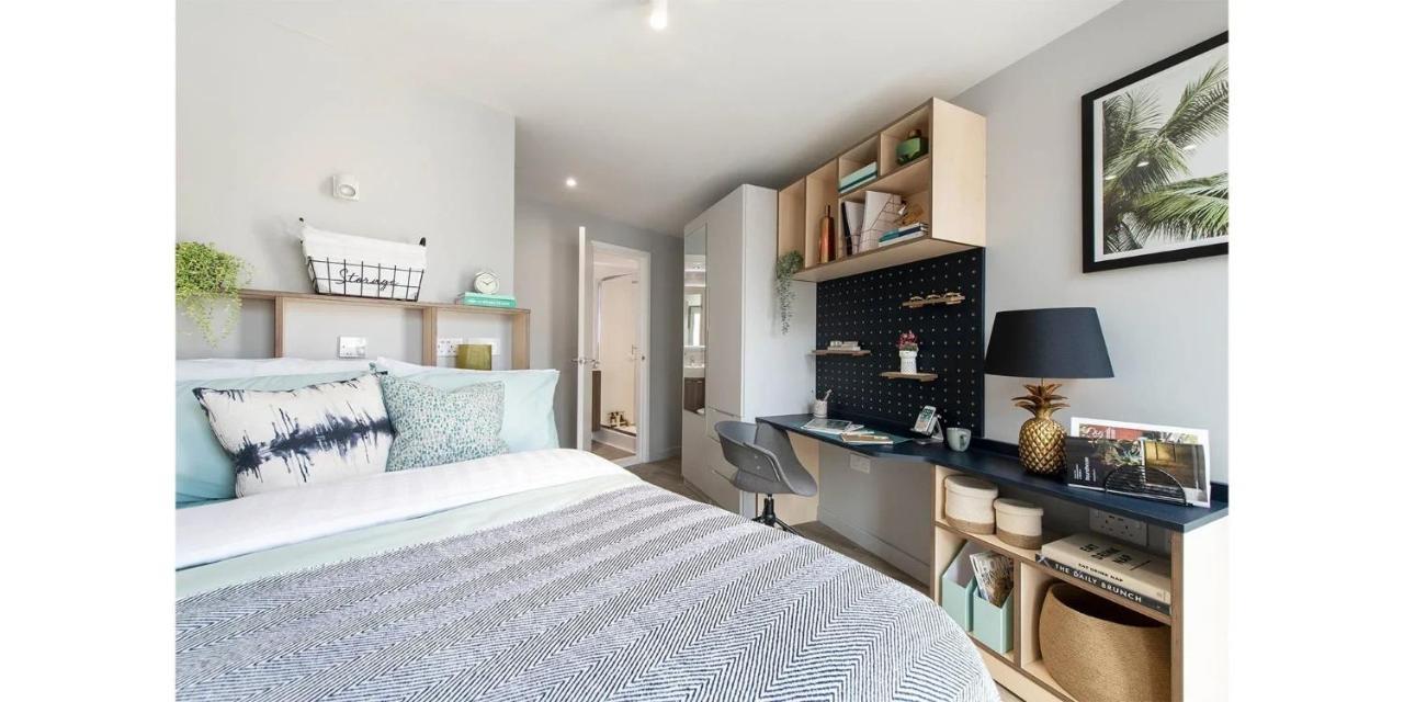 Sleek Studios, Apartments And Private Bedrooms At Silk Mill Close To Edinburgh Old Town エクステリア 写真